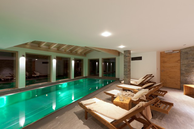 The pool in Chalet Banja