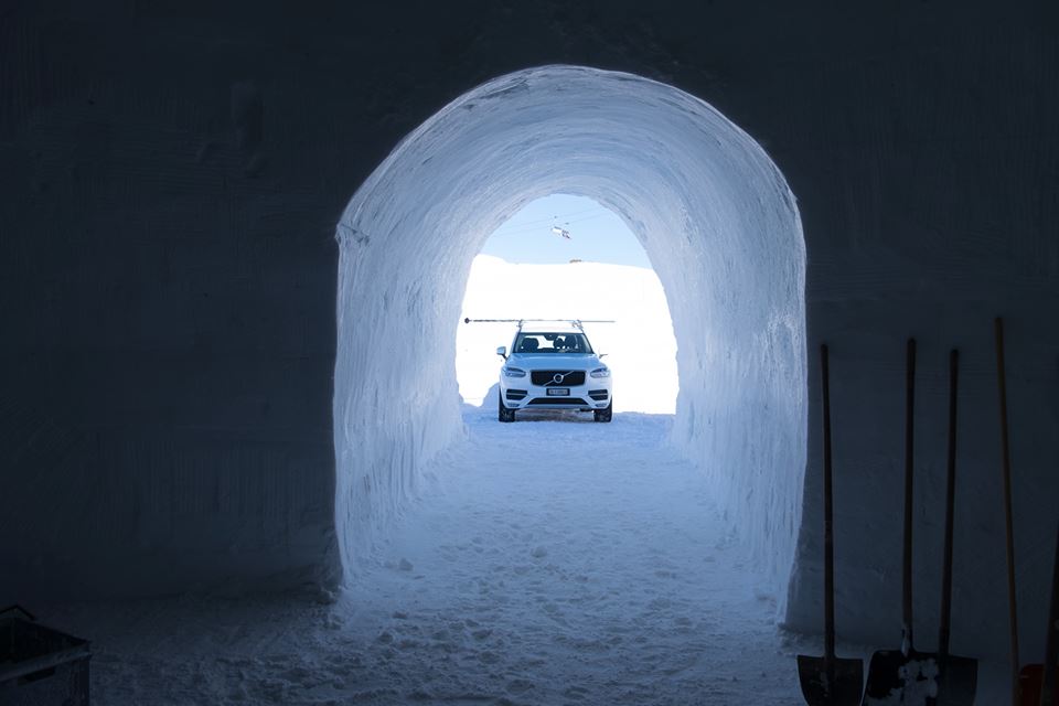 Visit the Largest Igloo in the World in Zermatt Matterhorn