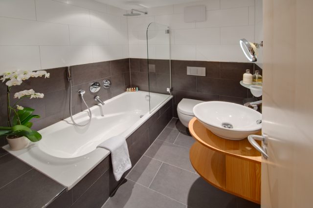 twin en-suite